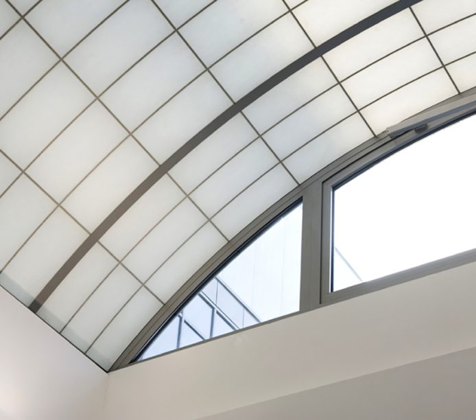 Curved Skyroof